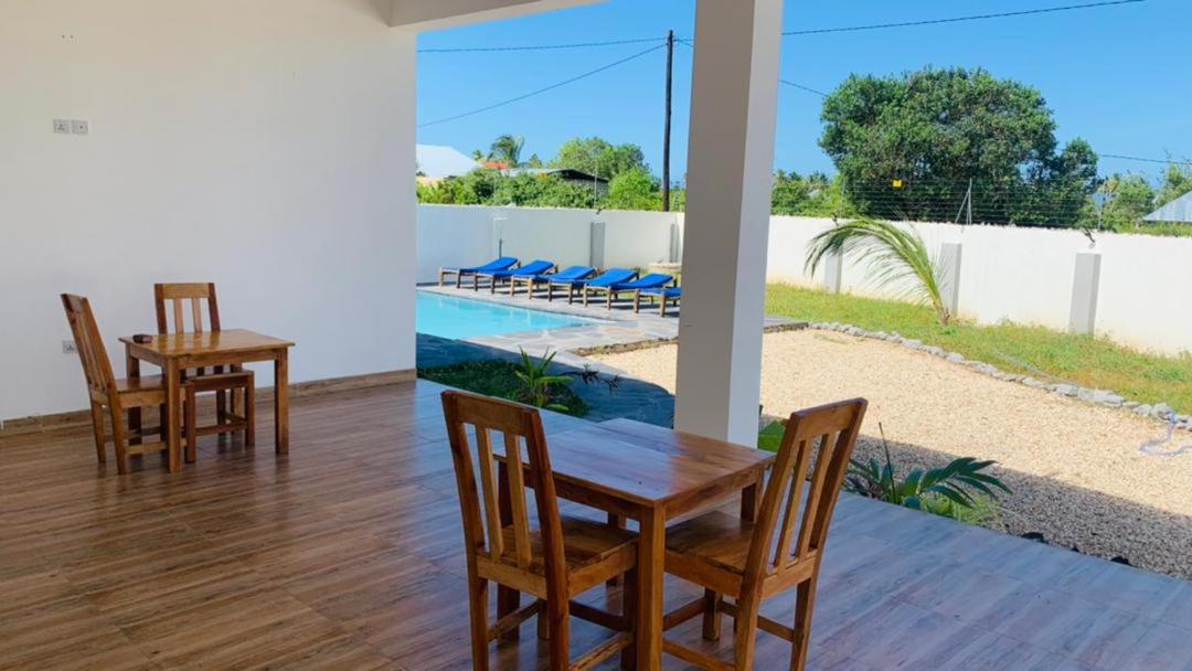 Villa Liam B&B קיוונגווה מראה חיצוני תמונה